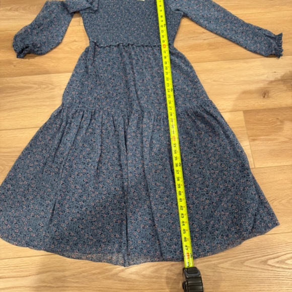 Aritzia Rosalyn Dress - Picture 7 of 10